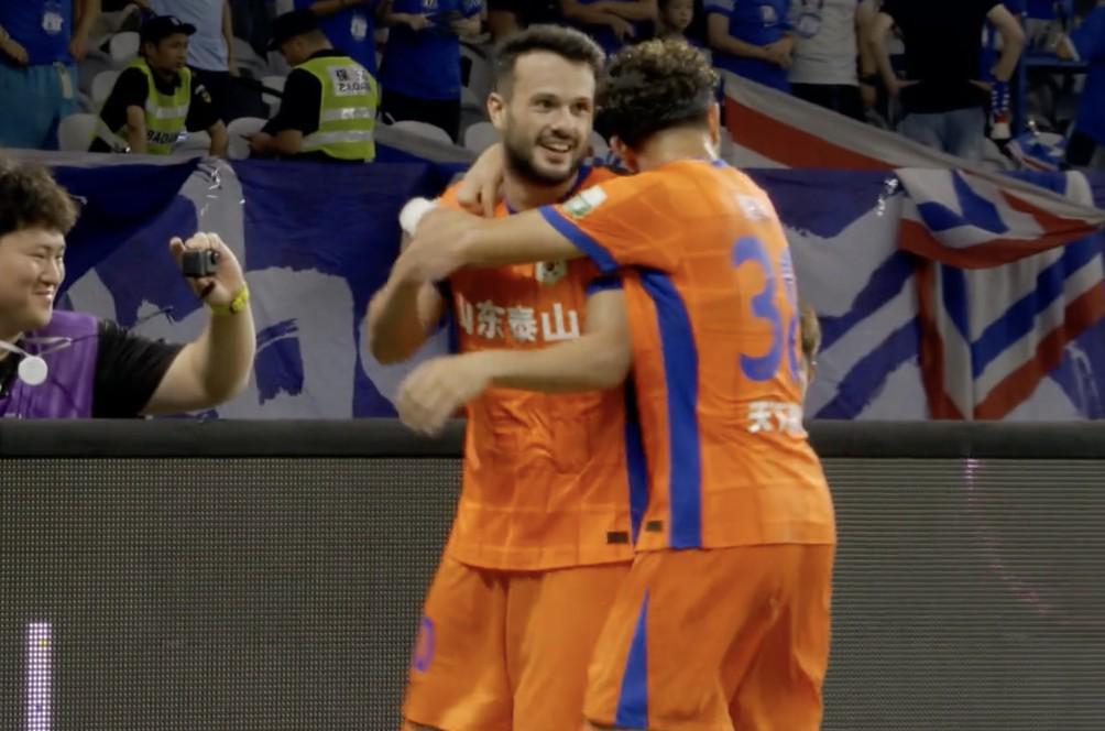 开云体育平台-热议鲁花战半场：瓦科真山东大腿，申花国脚防线下滑厉害