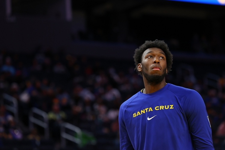 kaiyun登录入口-阿里纳斯：勇士王朝终结在榜眼签水了 它本该是你现在的建队基石